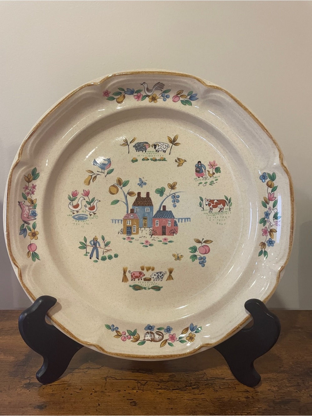 Cream Farmhouse Motif Ceramic Dinner Plate - Multicolor Accents - Picture 4 of 6